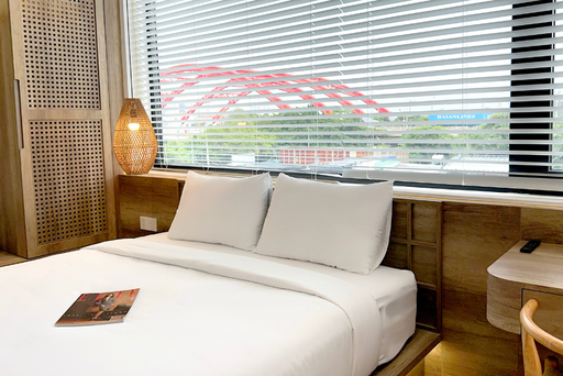 D7-9A Super Deluxe 302